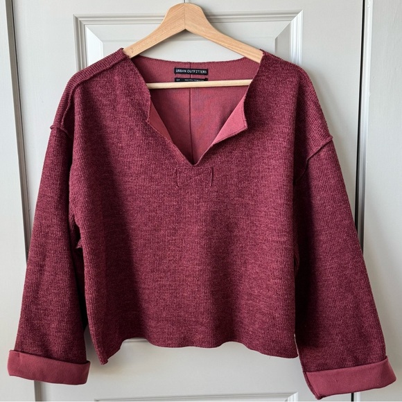 Urban Outfitters Jax Inside Out Notch Maroon Long Sleeve V-Neck Sweater Small - Picture 3 of 8